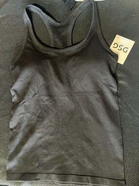 DSG Women's Momentum Seamless Support Tank - Pure Black